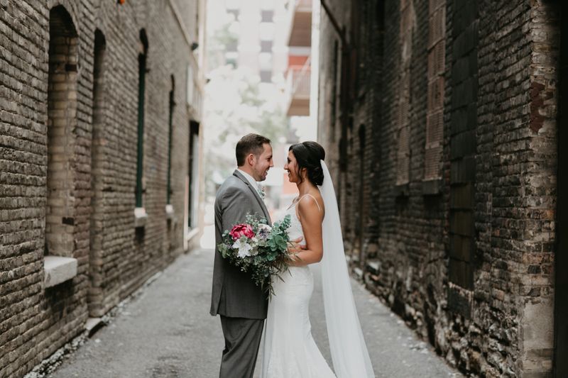 an-urban-rustic-wedding-in-minneapolis-1