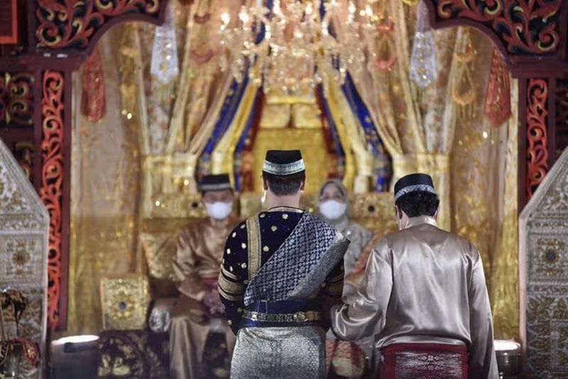balacuik-malapeh-bujang-tradisi-pelepasan-masa-lajang-calon-pengantin-pria-minang-1