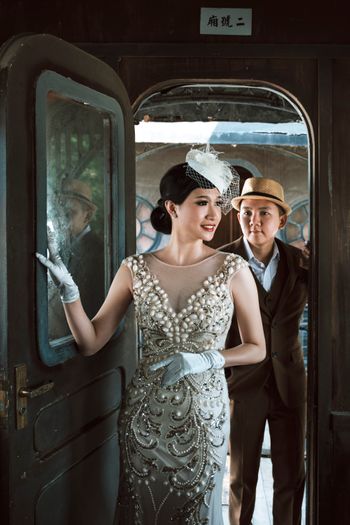 a-pre-wedding-photo-shoot-inspired-by-the-1930s-in-shanghai-1