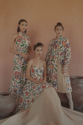 bramanta-wijayas-springsummer-2019-tresno-collection-a-celebration-of-love-and-culture-1