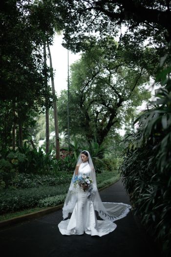 selebrasi-penuh-haru-berbalut-elegansi-rona-biru-di-hotel-borobudur-jakarta-1