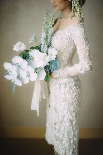 Pernikahan Adat Sunda Dalam Pilihan Rona Biru Dan Abu Abu Bridestory Blog
