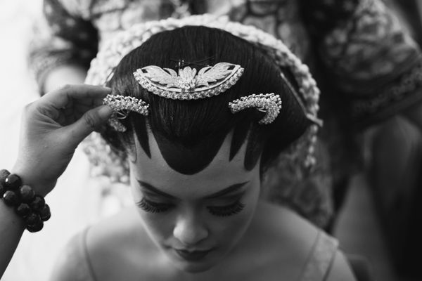 The Divine Meanings Of Paes The Central Javanese Bridal Makeup Bridestory Blog
