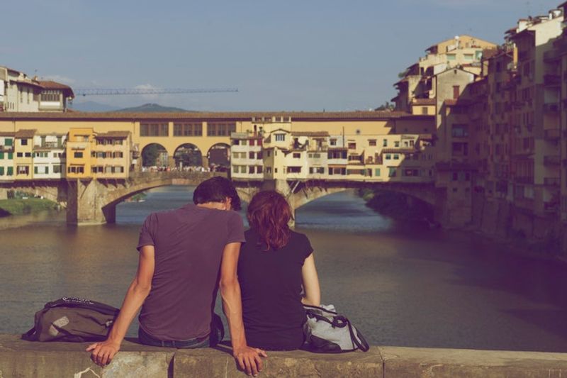 surviving-long-distance-relationship-1