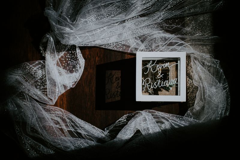two-artists-beachfront-wedding-in-bali-1