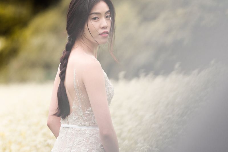 an-open-air-pre-wedding-session-in-jeju-island-1