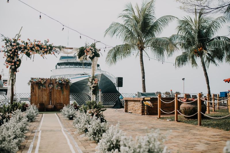 Jakarta Outdoor Wedding Venue Packages Under Idr 200 Millions Bridestory Blog