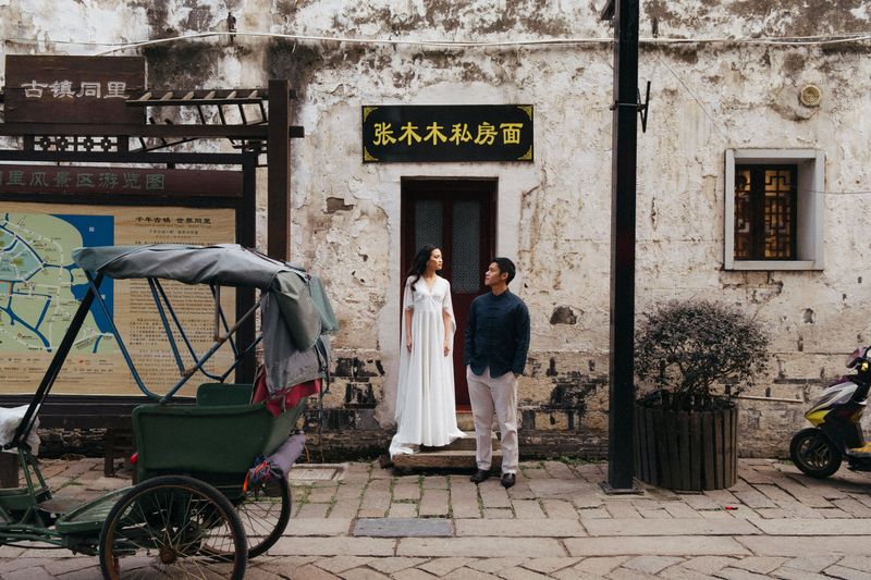 visualisasi-masa-lampau-kota-shanghai-dalam-album-prewedding-david-dan-felicia-1