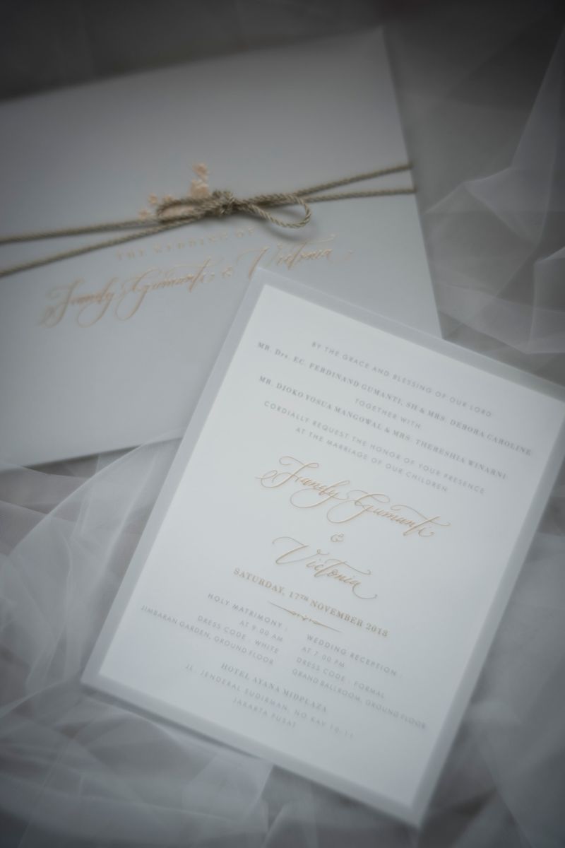 the-natural-elegant-holy-matrimony-of-two-lovers-in-jakarta-1
