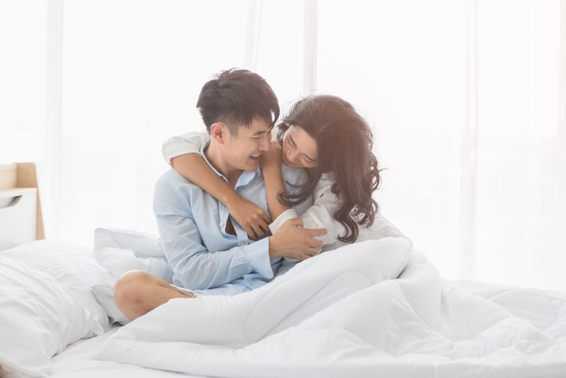 5-posisi-bercinta-untuk-mempercepat-kehamilan-1
