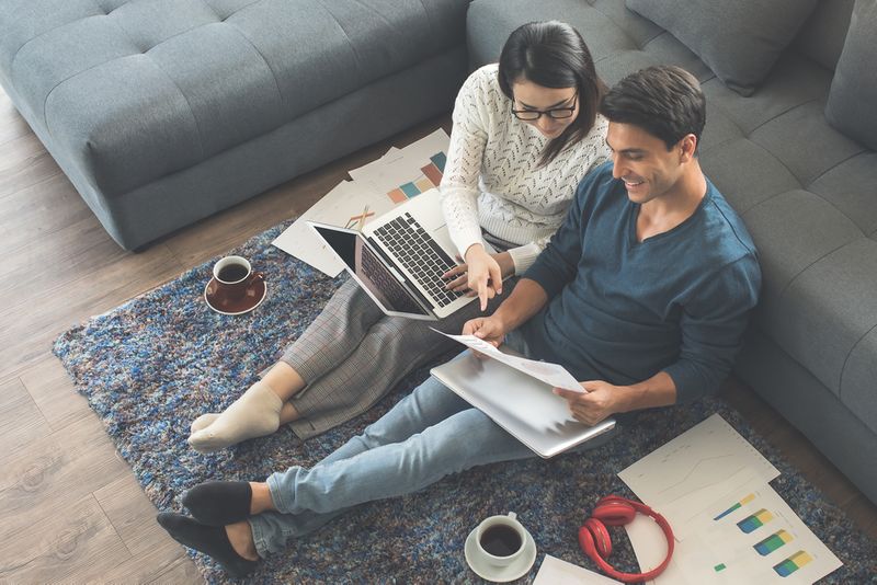 tips-berbagi-pengeluaran-dengan-pasangan-1